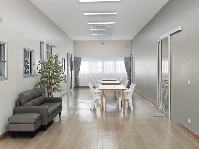 บ้านพักผู้สูงอายุ