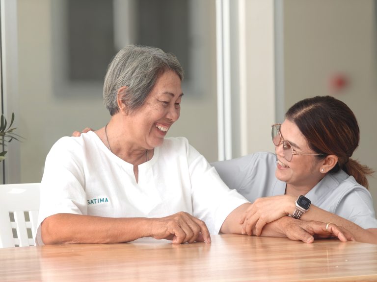 บริการดูแลผู้สูงอายุ